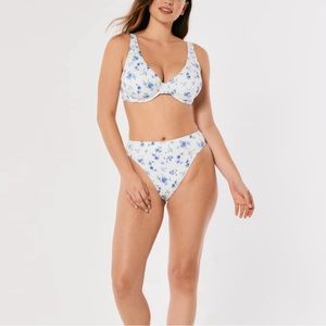 Hollister Curvy High Apex Ribbed Underwire Bikini Top XS w/ High Waisted Bottom